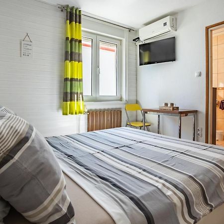 Apartments Nina Задар Екстериор снимка