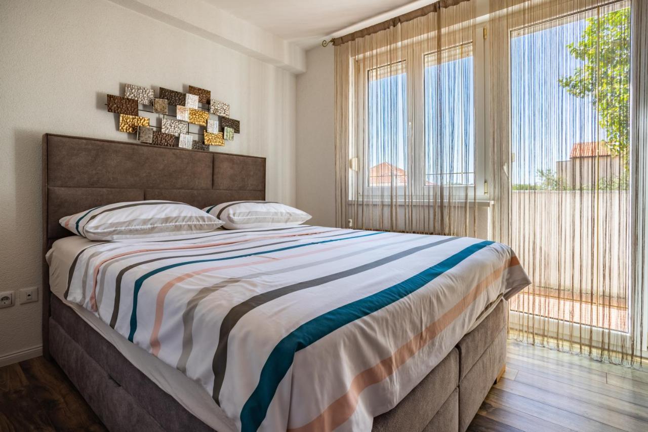 Apartments Nina Задар Екстериор снимка