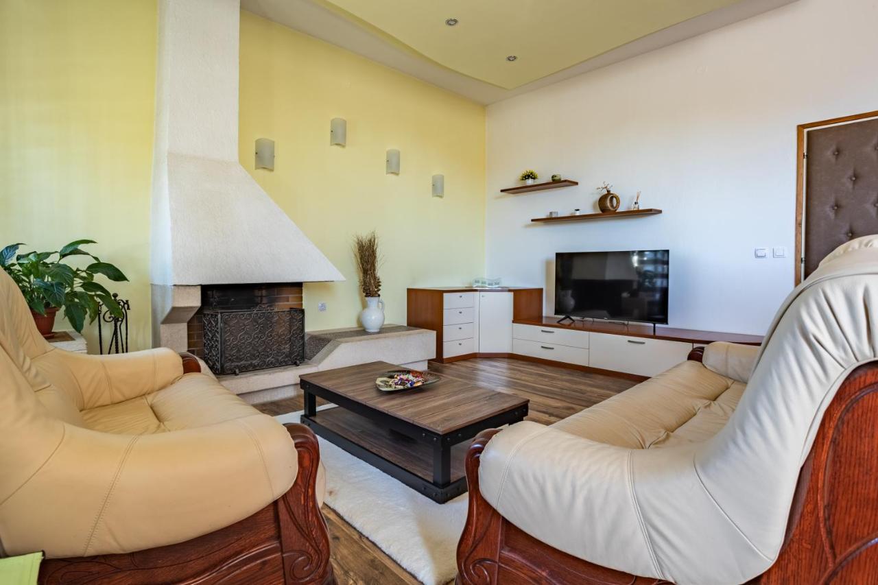 Apartments Nina Задар Екстериор снимка